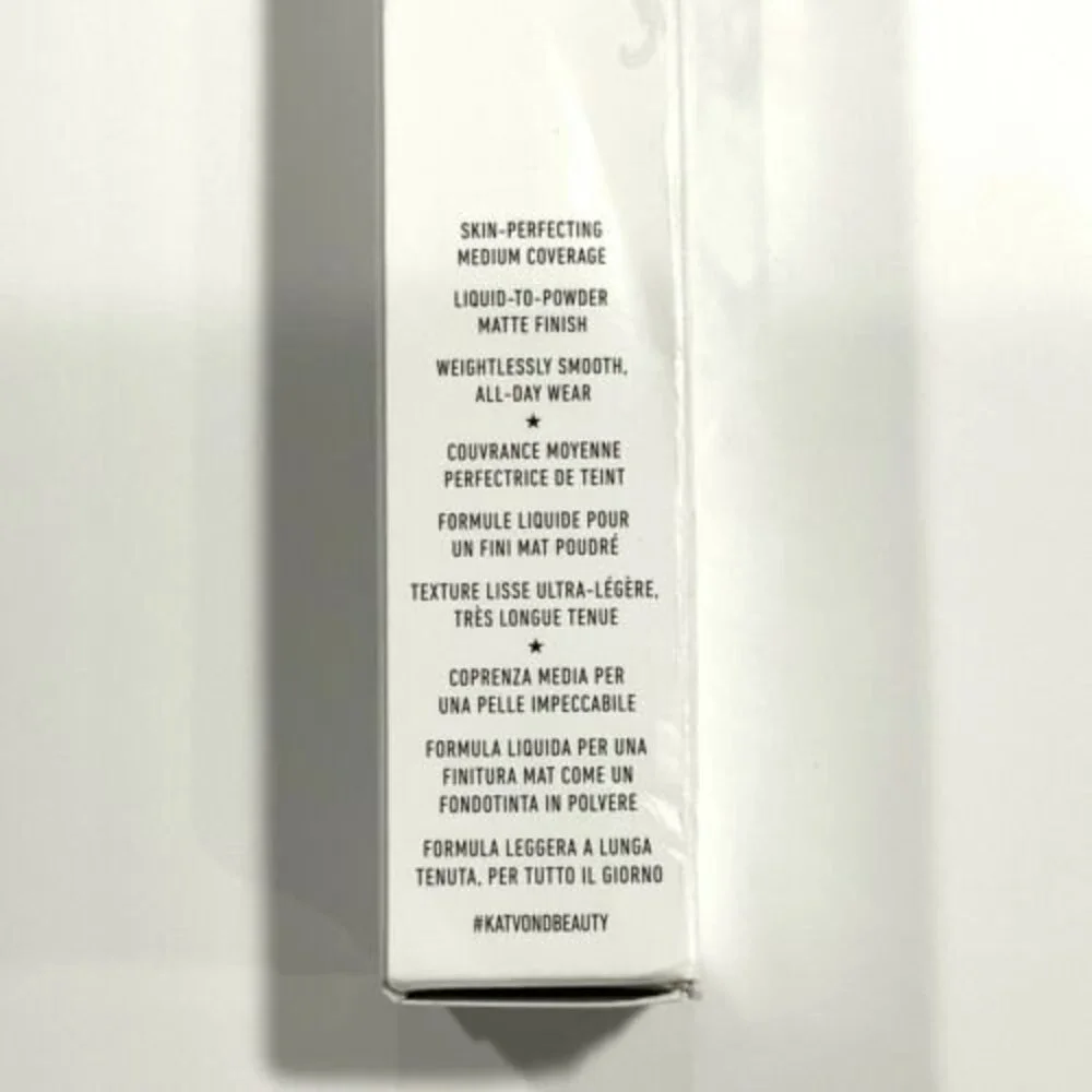 Kat Von D True Portriat Tan 074 Liquid-to-Powder Foundation